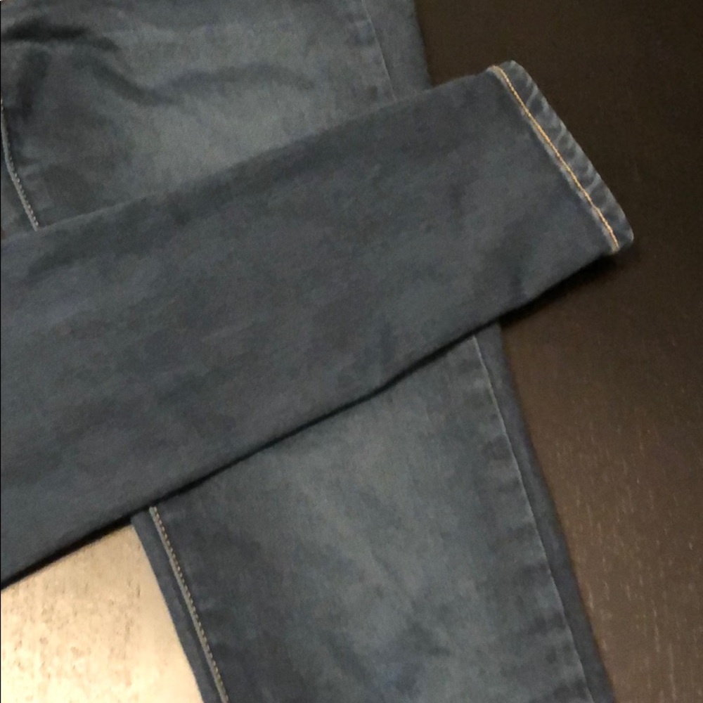 Jeans - Picture 3 of 4